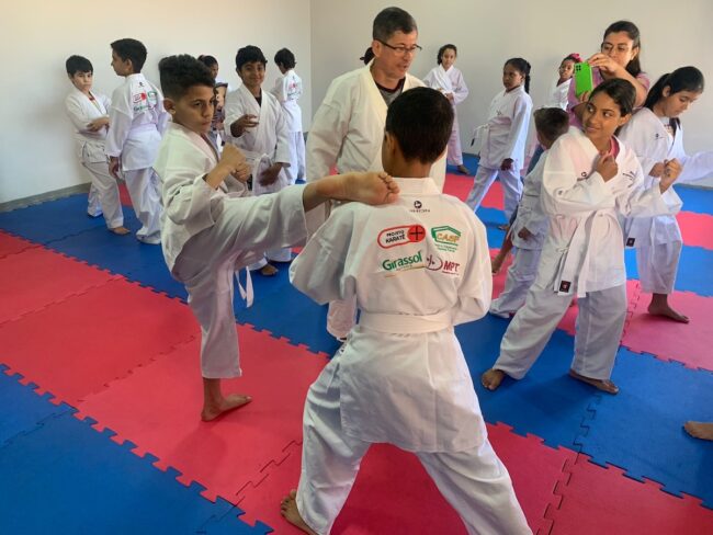 karate-em-acao-arte-e-cidadania-10